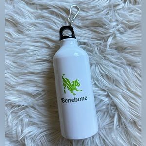 Benebone clip steel water bottle